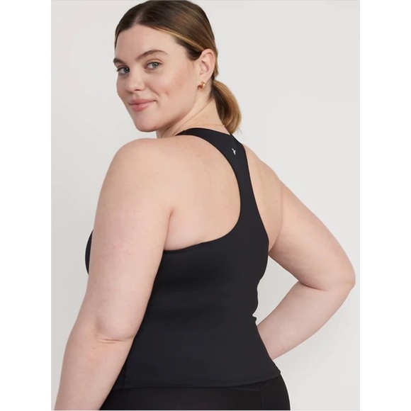 NWT Old Navy PowerSoft Cropped Shelf-Bra Tank Top - Picture 8 of 8